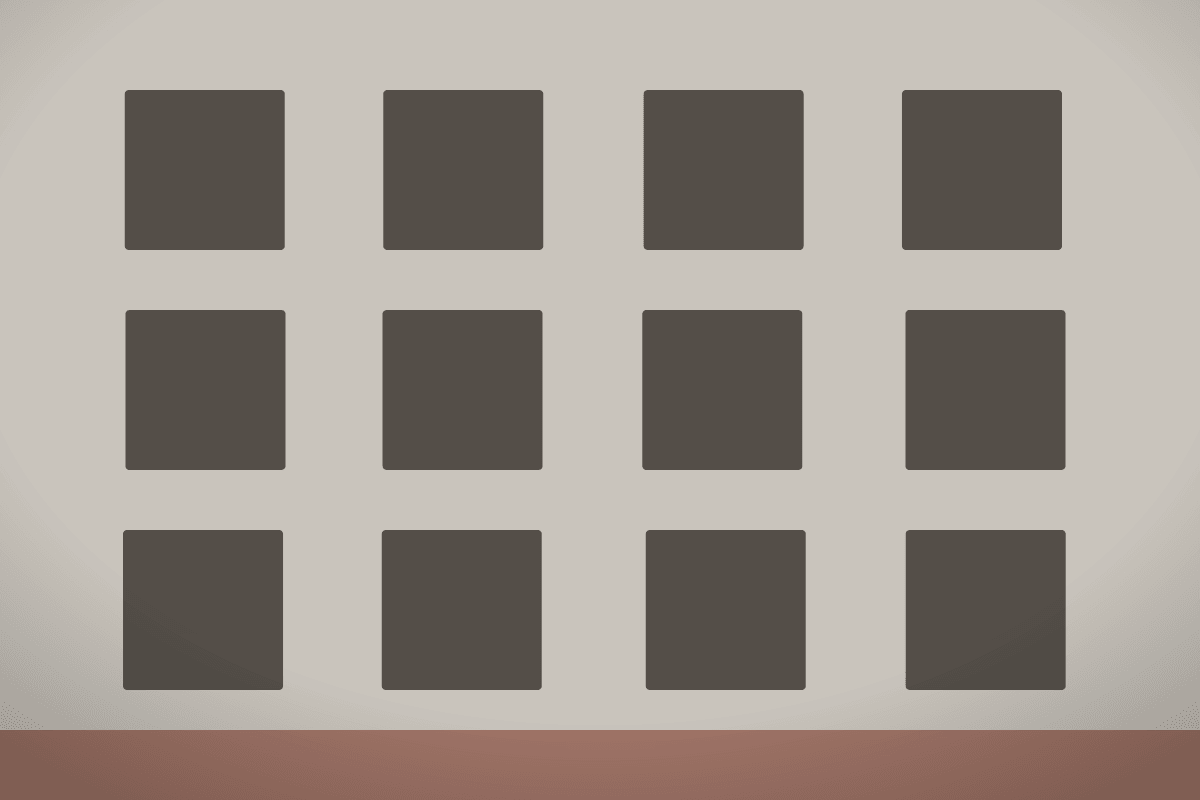 Anthrazitfarbener Rollladen an einer Fassade