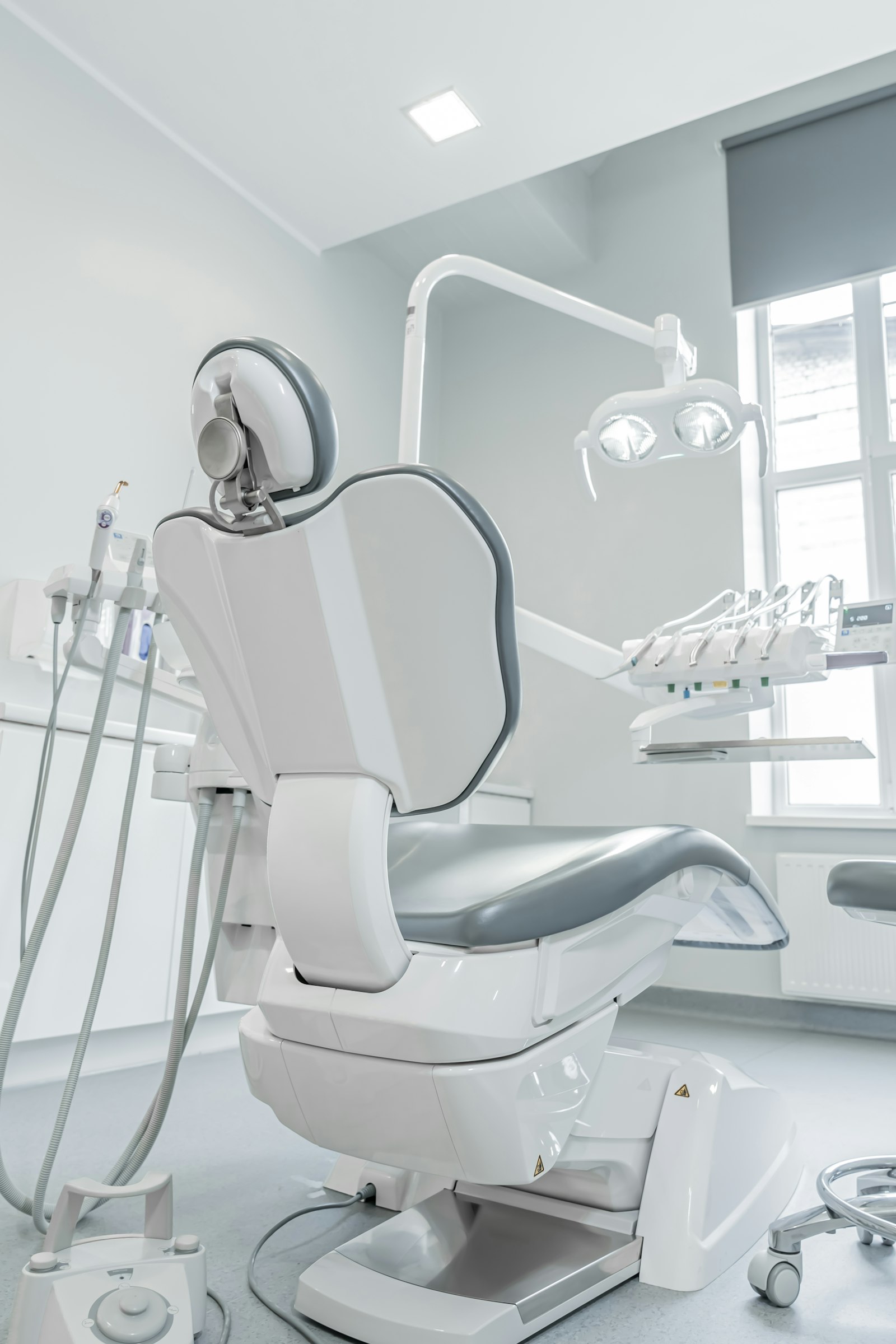Behandlungszimmer mit neuer Trockenbau-Trennwand